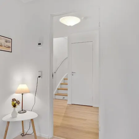 Acogedora Casa De 4 En Сasa de vacaciones Løkken