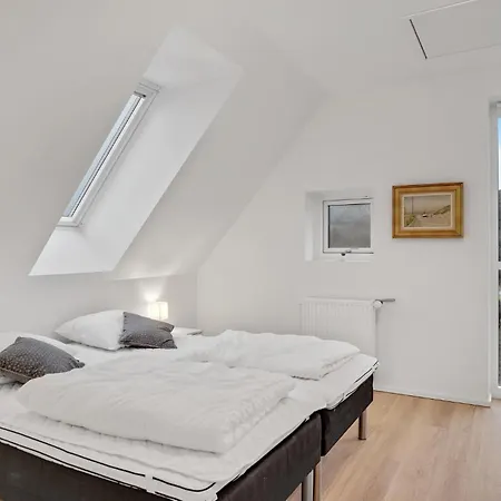 Acogedora Casa De 4 En Сasa de vacaciones Løkken