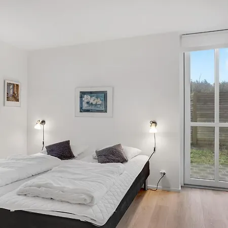 4 Bedroom Cozy In *